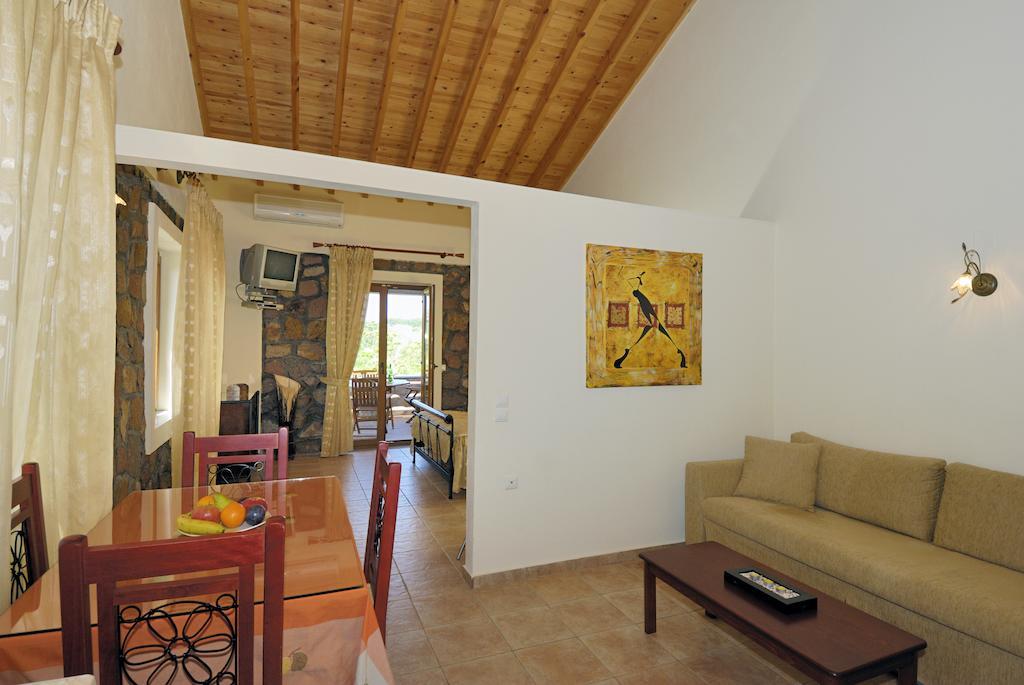 Michaela Beach Houses Míthimna Szoba fotó